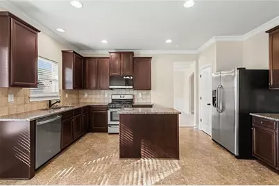 4845 Locherby Drive, Fairburn, GA 30213 - Photo 9