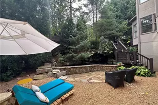 9830 Autry Falls Dr, Alpharetta, GA 30022 - Photo 19