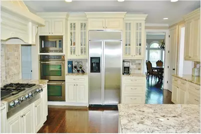 9830 Autry Falls Drive, Alpharetta, GA 30022 - Photo 3