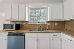 7519 Conkle Rd, Jonesboro, GA 30236 - Photo 11