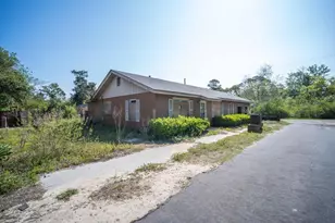 49 Collins St, Mcrae, GA 31055 - Photo 1