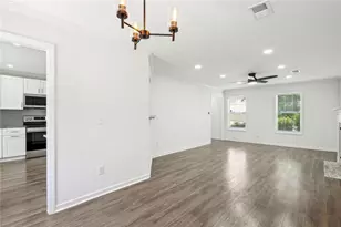 10423 Commons Crossing, Jonesboro, GA 30238 - Photo 7