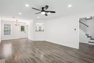 10423 Commons Crossing, Jonesboro, GA 30238 - Photo 9