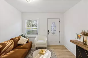 2545 Plantation Dr, Atlanta, GA 30344 - Photo 7