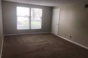 4241 Parkview Ct, Stone Mountain, GA 30083 - Photo 15