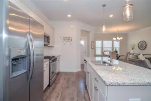 2562 Rathburn Cir, Loganville, GA 30052 - Photo 33