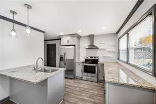 2647 Old Hapeville Rd SW, Atlanta, GA 30315 - Photo 3