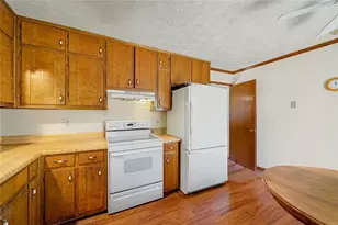 1156 Alpine Hills Dr, Stone Mountain, GA 30083 - Photo 3