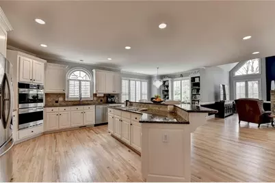 195 Stoney Ridge Drive, Alpharetta, GA 30022 - Photo 9