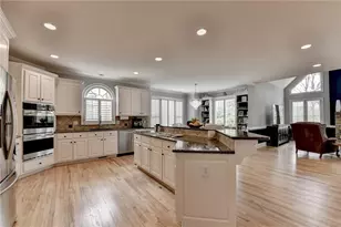 195 Stoney Ridge Dr, Alpharetta, GA 30022 - Photo 9