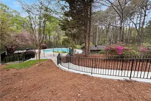 1013 Dunbar Dr, Atlanta, GA 30338 - Photo 23