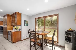 2282 Marthasville Ct, Smoke Rise, GA 30087 - Photo 15