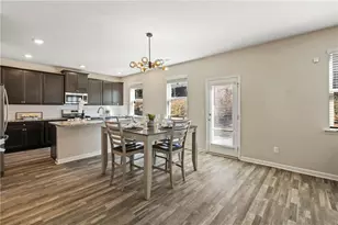 315 Coverview Ct, Jonesboro, GA 30238 - Photo 7