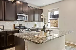 315 Coverview Ct, Jonesboro, GA 30238 - Photo 9