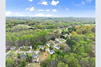 5037 Holly Hock Drive, Flowery Branch, GA 30542 - Photo 45