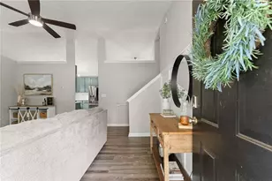 5037 Holly Hock Dr, Flowery Branch, GA 30542 - Photo 9