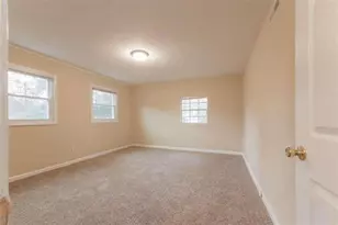 6370 Ashdale Dr, Atlanta, GA 30349 - Photo 7