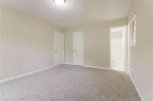 6370 Ashdale Dr, Atlanta, GA 30349 - Photo 9