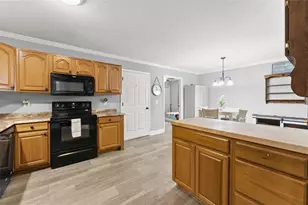 104 View St, Clarkesville, GA 30523 - Photo 13