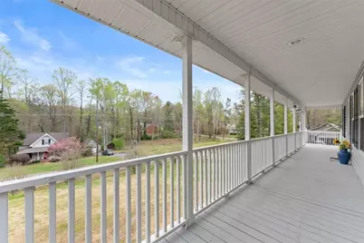 104 View Street, Clarkesville, GA 30523 - Photo 5