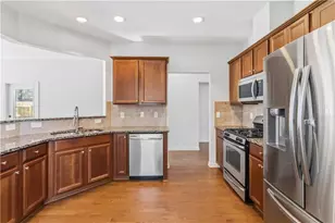 5675 Falls Landing Dr, Cumming, GA 30040 - Photo 9