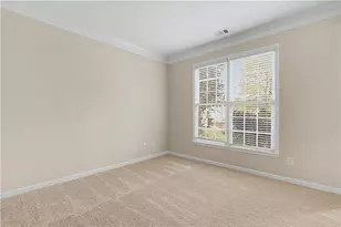 2725 Ivy Hill Dr, Buford, GA 30519 - Photo 9