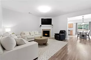 2059 Lakeshore Overlook Dr NW, Kennesaw, GA 30152 - Photo 3