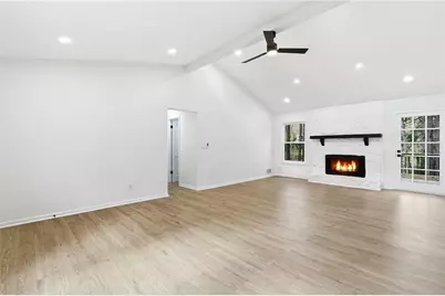 324 Hill Crest Circle, Woodstock, GA 30188 - Photo 11