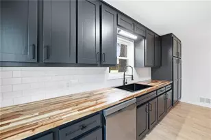 324 Hill Crest Cir, Woodstock, GA 30188 - Photo 31