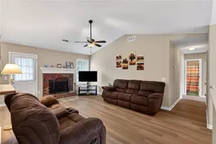 397 E Sycamore Dr, Winder, GA 30680 - Photo 5