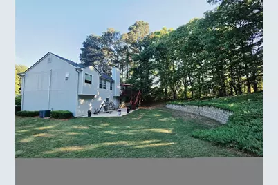 397 E Sycamore Drive, Winder, GA 30680 - Photo 23