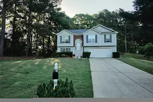 397 E Sycamore Dr, Winder, GA 30680 - Photo 1
