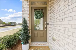 1255 Lanier Meadow Dr, Sugar Hill, GA 30518 - Photo 3