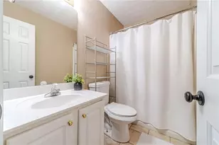 6130 Devonshire Dr, Flowery Branch, GA 30542 - Photo 27