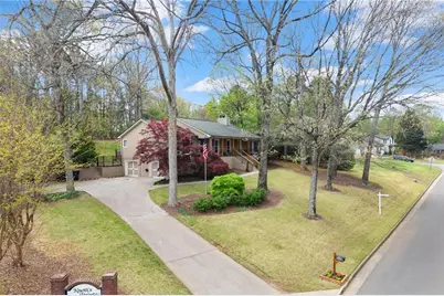 1003 Knotts Pointe Drive, Woodstock, GA 30188 - Photo 5