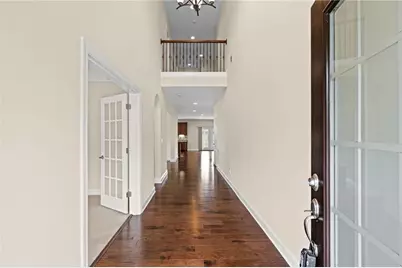 501 La Perla Drive, Sugar Hill, GA 30518 - Photo 3