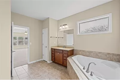 501 La Perla Drive, Sugar Hill, GA 30518 - Photo 23