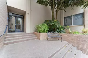 2734 Peachtree Rd NW, Atlanta, GA 30305 - Photo 15