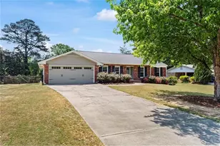 200 Corinth Ct, Roswell, GA 30075 - Photo 3