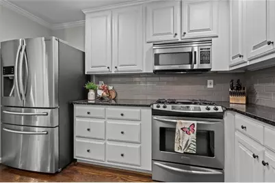 200 Corinth Court, Roswell, GA 30075 - Photo 13