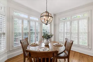 210 Ansley Close, Roswell, GA 30075 - Photo 29