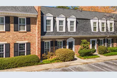 7 Scotland Place NW, Atlanta, GA 30318 - Photo 1