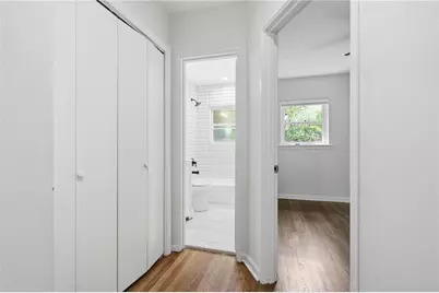 2240 Stephen Long Drive NE, Atlanta, GA 30305 - Photo 15