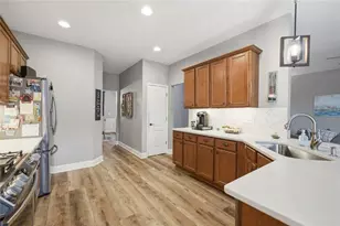 423 Crestmont Ln, Canton, GA 30114 - Photo 17