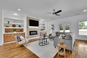 2373 Temple Johnson Rd, Snellville, GA 30078 - Photo 15