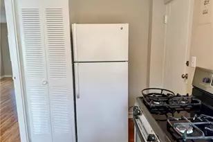 1381 Normandy Dr NE, Atlanta, GA 30306 - Photo 11