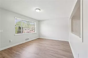 9157 Homewood Dr, Riverdale, GA 30274 - Photo 7