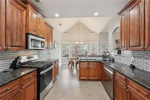 1330 Primrose Park Rd, Sugar Hill, GA 30518 - Photo 17
