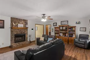 230 Moseley Crossing Dr, Stockbridge, GA 30281 - Photo 7