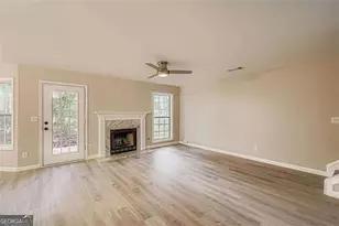 1570 Twin Bridge Ln, Lawrenceville, GA 30043 - Photo 7